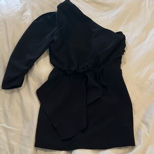 DO+BE Chic Black One-Shoulder Dress